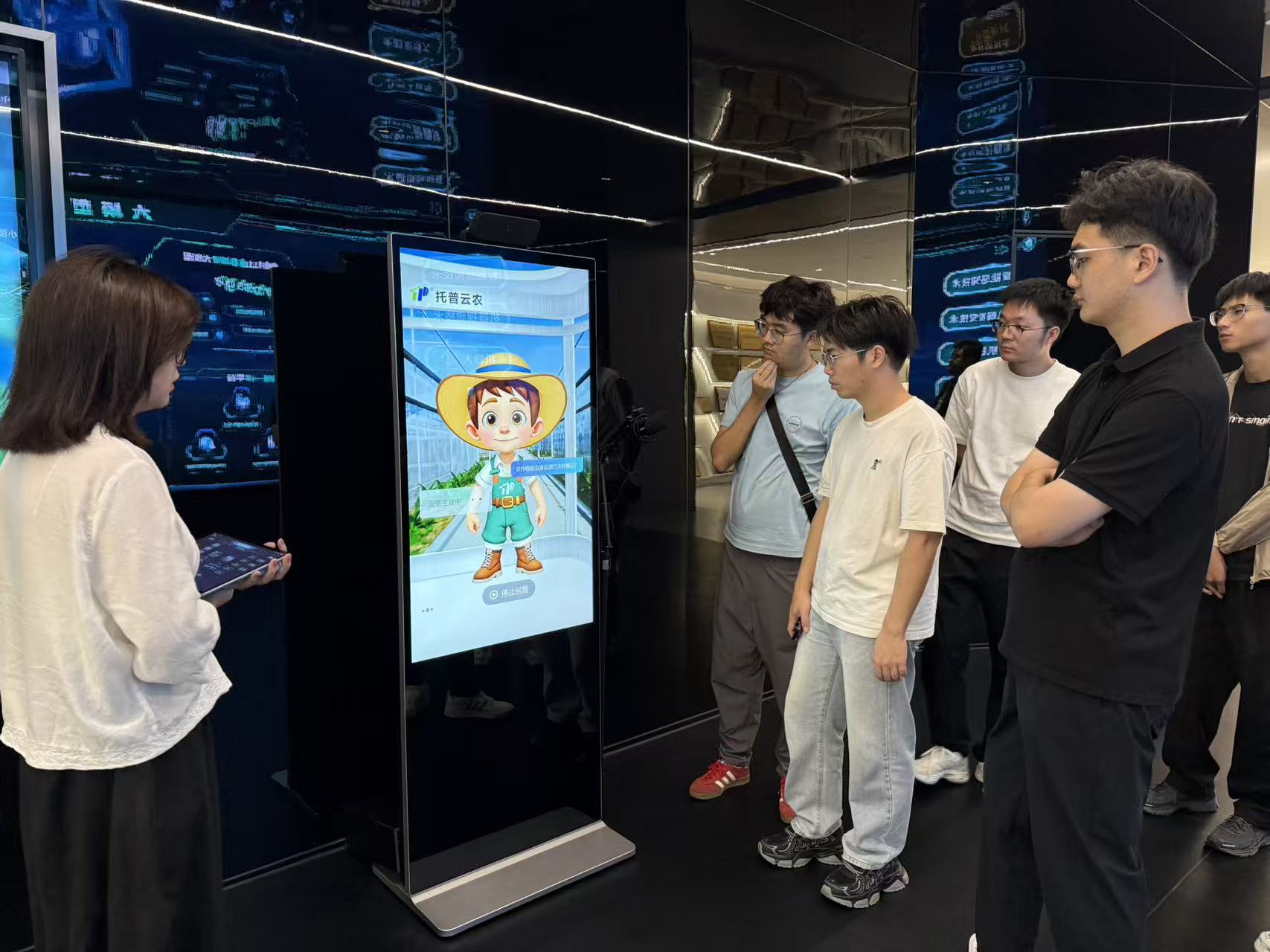 爱游戏体育平台冠名马竞官方网站入口说